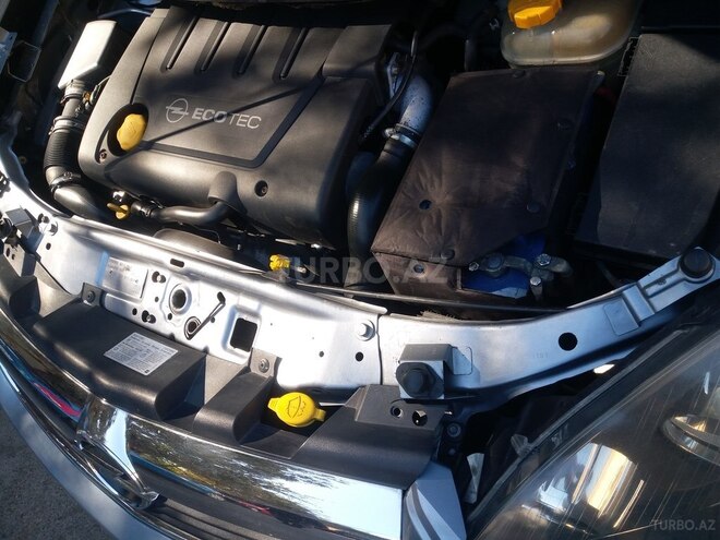 Opel Zafira 2006, 201,856 km - 1.9 l - Bakı