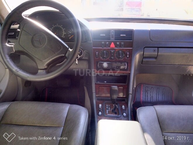 Mercedes C 230 1999, 180,000 km - 2.3 l - Bakı
