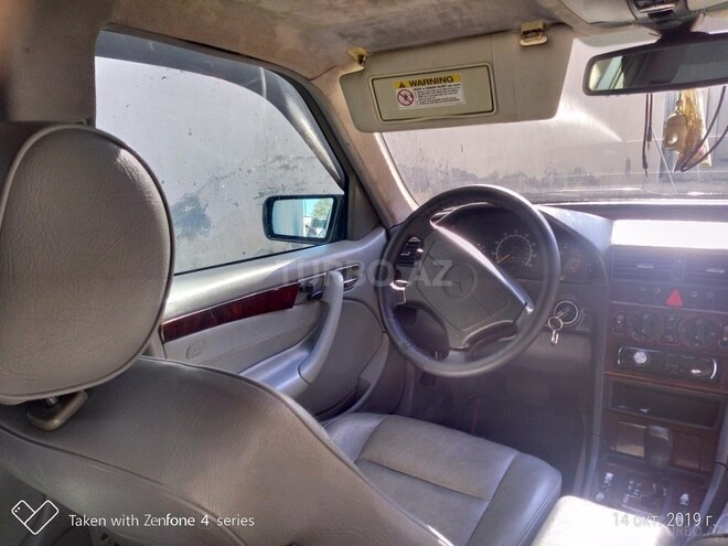 Mercedes C 230 1999, 180,000 km - 2.3 l - Bakı