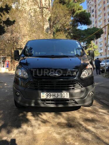 Ford Tourneo Custom 2014, 80,000 km - 2.2 л - Bakı