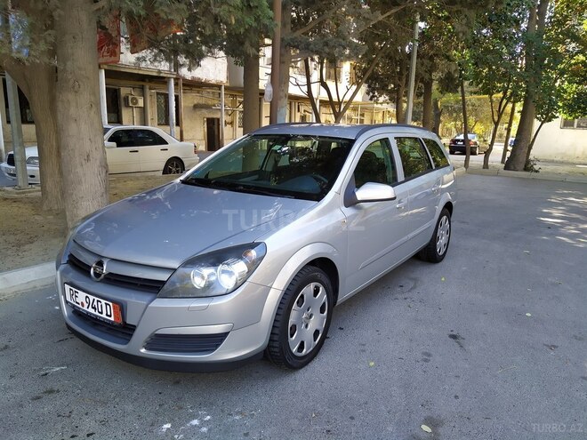 Opel Astra 2005, 123,000 km - 1.4 л - Bakı