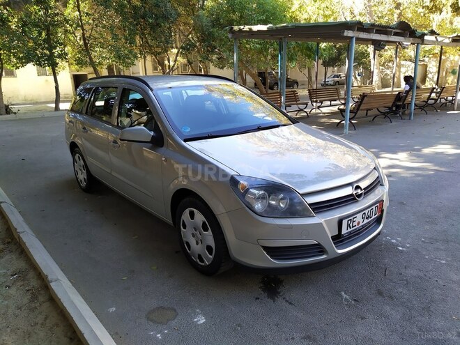 Opel Astra 2005, 123,000 km - 1.4 л - Bakı