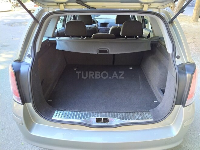 Opel Astra 2005, 123,000 km - 1.4 л - Bakı