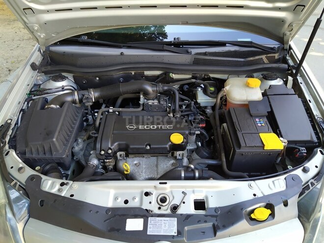 Opel Astra 2005, 123,000 km - 1.4 л - Bakı