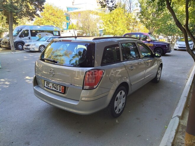 Opel Astra 2005, 123,000 km - 1.4 л - Bakı