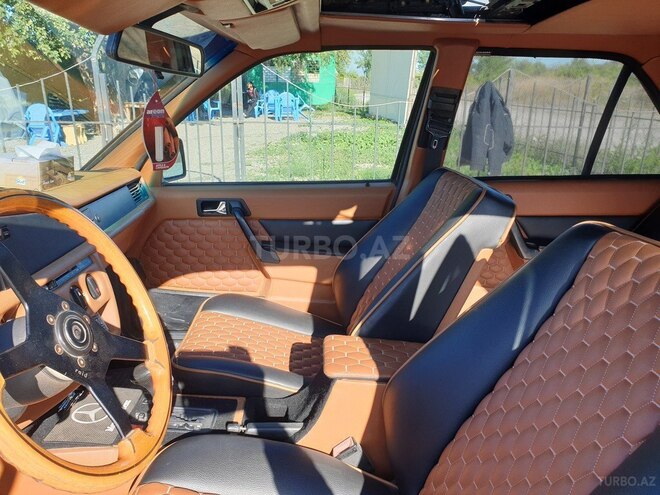 Mercedes 190 1989, 380,000 km - 2.0 l - Xudat