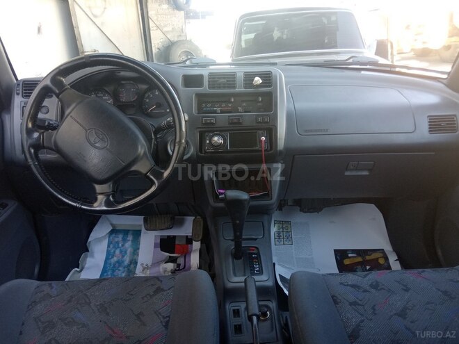 Toyota RAV4 1996, 273,102 km - 2.0 l - Şəki