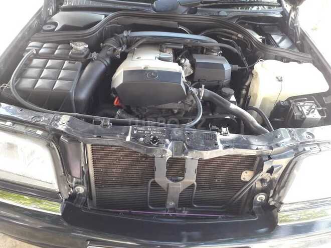 Mercedes C 200 1998, 245,825 km - 2.0 l - Balakən
