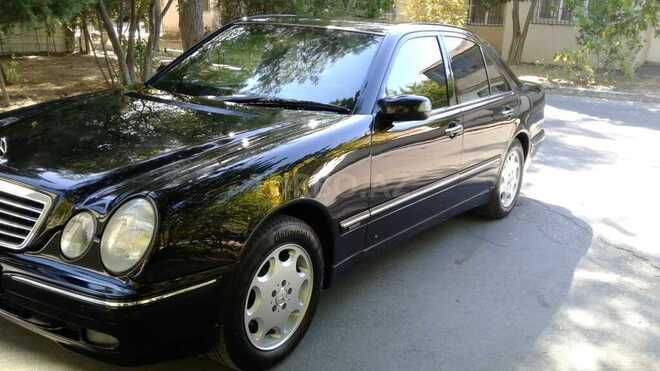 Mercedes E 280 2000, 203,000 km - 2.8 л - Bakı