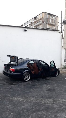 BMW 525 2003, 198,000 km - 2.5 л - Bakı