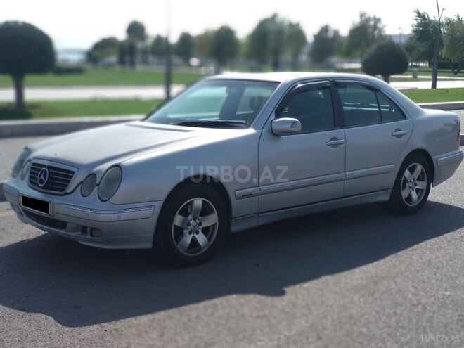 Mercedes E 320 2000, 370,000 km - 3.2 l - Bakı