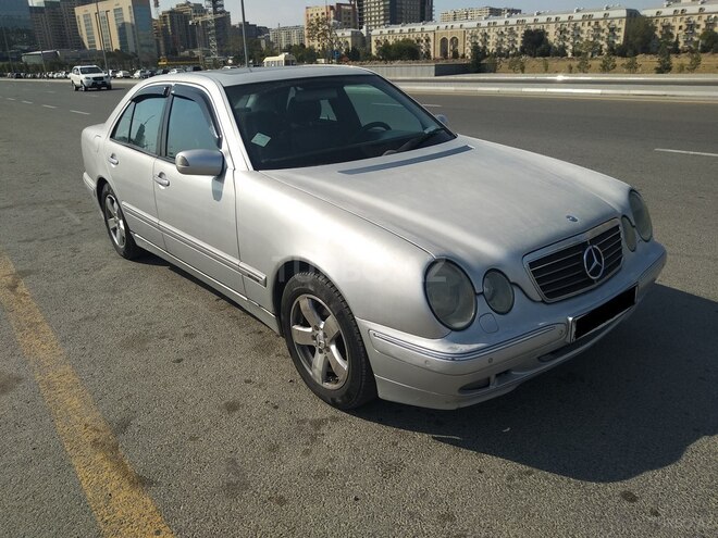 Mercedes E 320 2000, 370,000 km - 3.2 l - Bakı