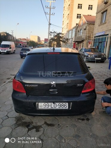 Peugeot 307 2003, 301,200 km - 2.0 l - Bakı
