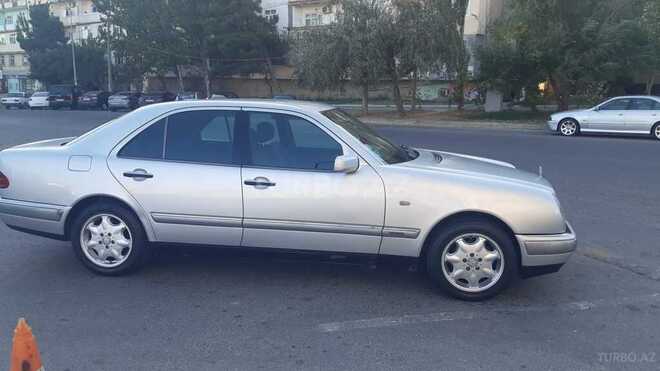 Mercedes E 240 1998, 224,000 km - 2.4 l - Bakı