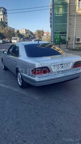 Mercedes E 240 1998, 224,000 km - 2.4 l - Bakı