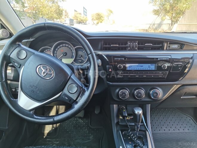 Toyota Corolla 2013, 134,000 km - 1.6 л - Bakı