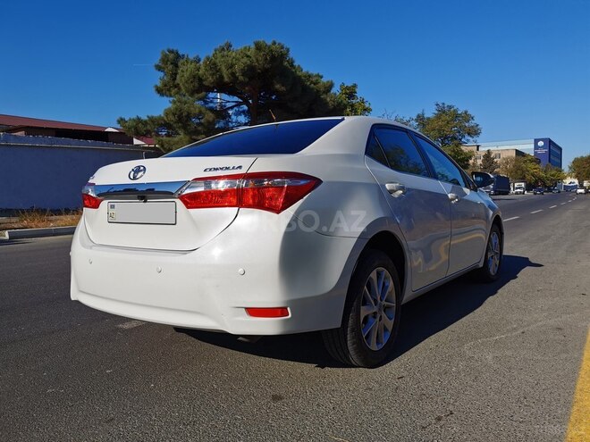 Toyota Corolla 2013, 134,000 km - 1.6 л - Bakı