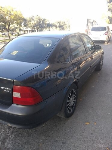 Opel Vectra 1998, 307,000 km - 1.6 l - Bakı