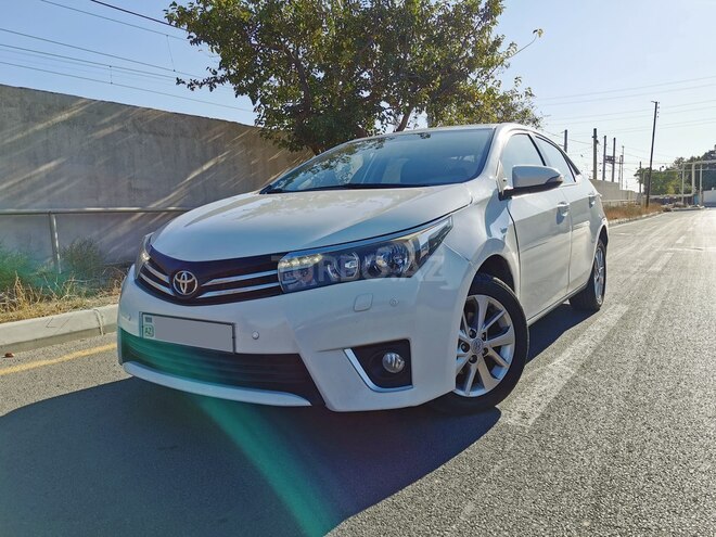 Toyota Corolla 2013, 134,000 km - 1.6 л - Bakı