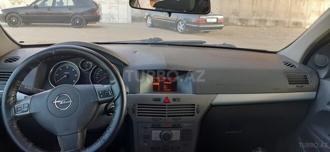 Opel Astra 2006, 297,000 km - 1.9 l - Bakı