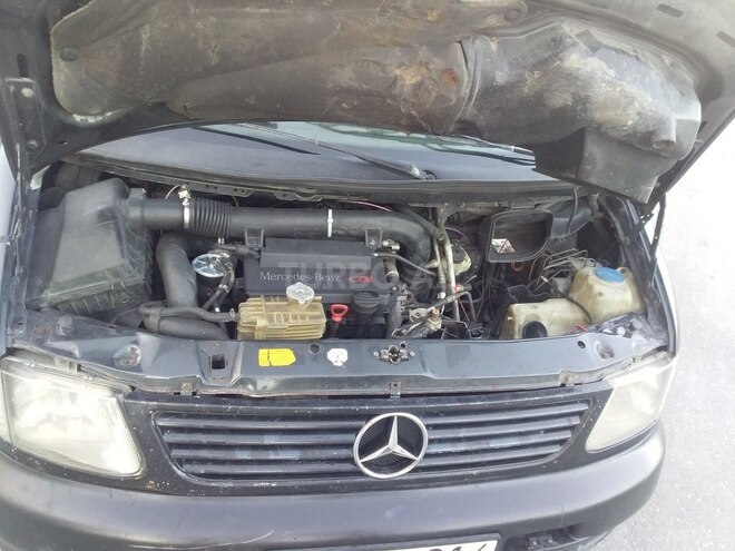 Mercedes Vito 2000, 228,000 km - 2.2 l - Bakı
