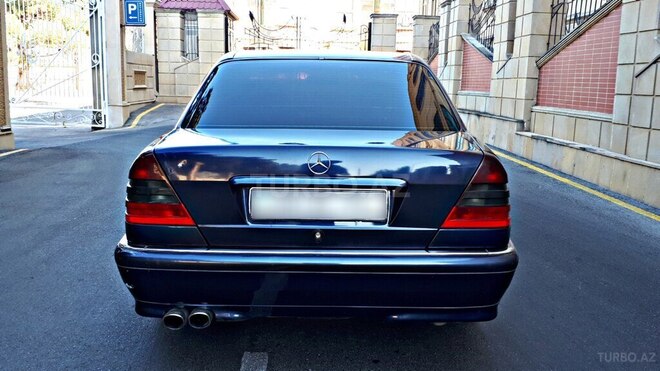 Mercedes C 180 2000, 320,000 km - 1.8 л - Bakı
