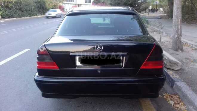 Mercedes C 240 2000, 155,000 km - 2.6 л - Bakı