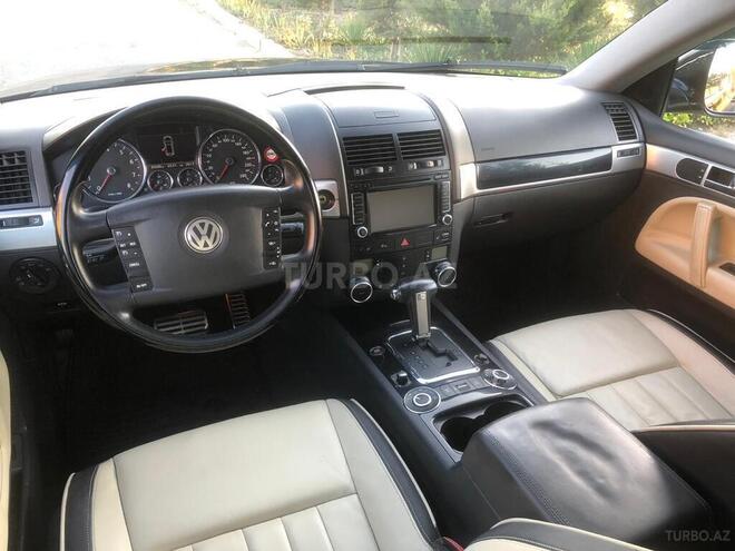 Volkswagen Touareg 2008, 85,500 km - 4.2 л - Sumqayıt