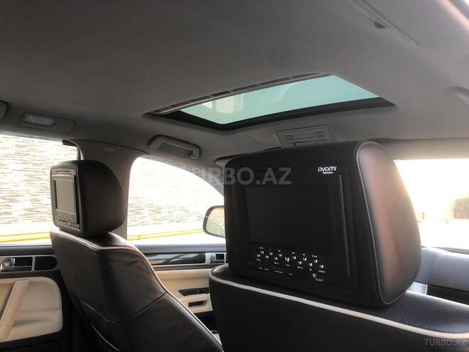 Volkswagen Touareg 2008, 85,500 km - 4.2 л - Sumqayıt