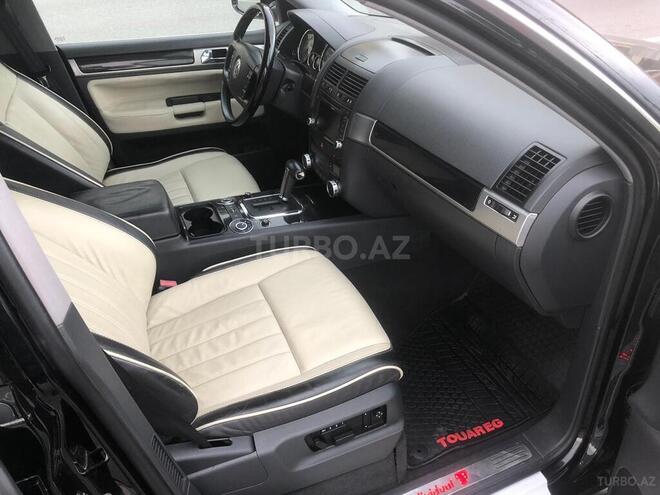 Volkswagen Touareg 2008, 85,500 km - 4.2 л - Sumqayıt