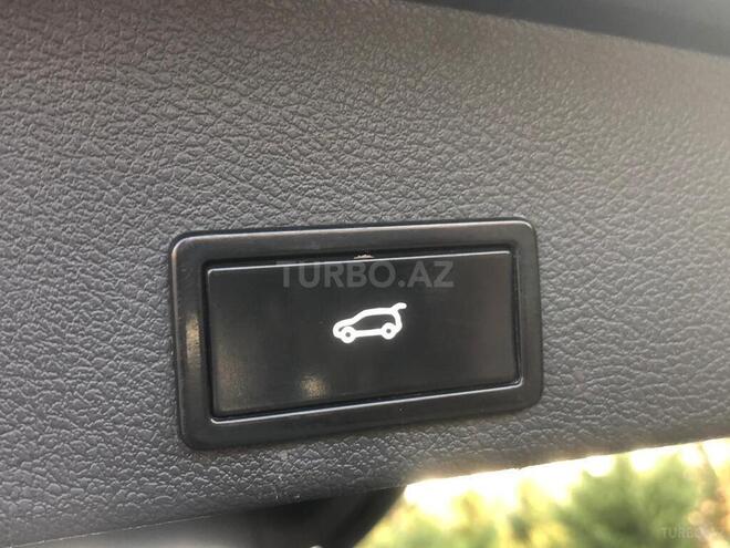 Volkswagen Touareg 2008, 85,500 km - 4.2 л - Sumqayıt