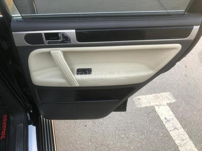 Volkswagen Touareg 2008, 85,500 km - 4.2 л - Sumqayıt