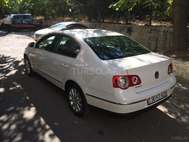 Volkswagen Passat 2010, 64,000 km - 1.8 l - Bakı