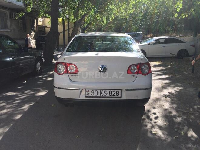 Volkswagen Passat 2010, 64,000 km - 1.8 l - Bakı