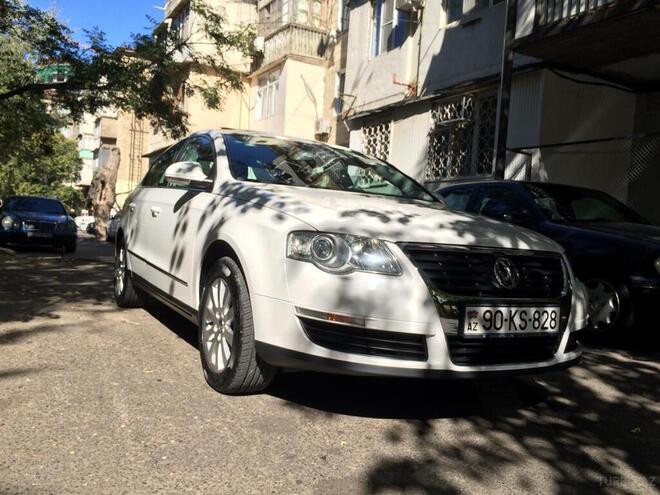 Volkswagen Passat 2010, 64,000 km - 1.8 l - Bakı