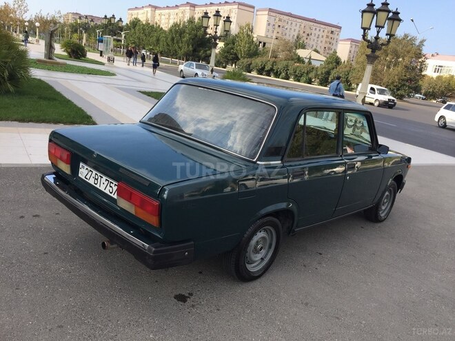 LADA (VAZ) 2107 2006, 196,000 km - 1.6 л - Sumqayıt