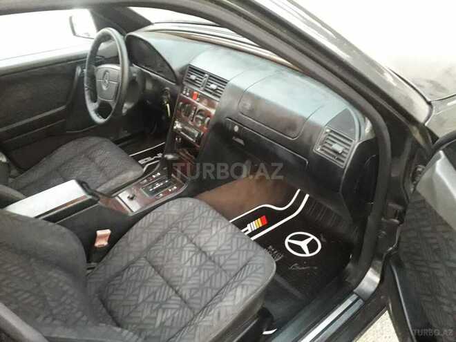 Mercedes C 200 1995, 320,000 km - 2.0 l - Bakı
