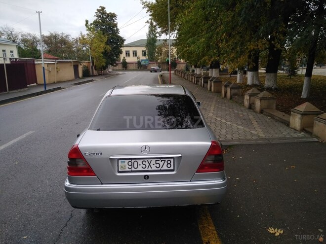 Mercedes C 200 1995, 315,000 km - 2.0 л - Qusar