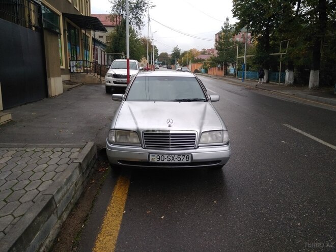 Mercedes C 200 1995, 315,000 km - 2.0 л - Qusar