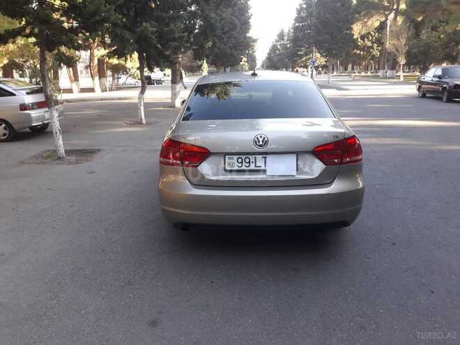 Volkswagen Passat 2015, 60,000 km - 1.8 l - Sumqayıt