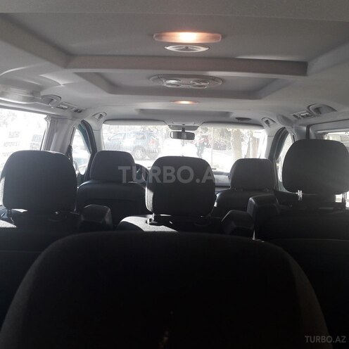 Mercedes Vito 115 2009, 275,000 km - 2.2 l - Bakı