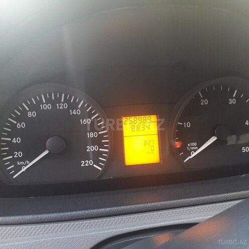 Mercedes Vito 115 2009, 275,000 km - 2.2 l - Bakı