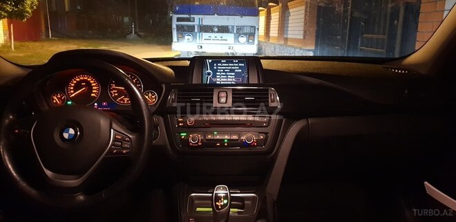 BMW 320 2012, 135,680 km - 2.0 l - Bakı