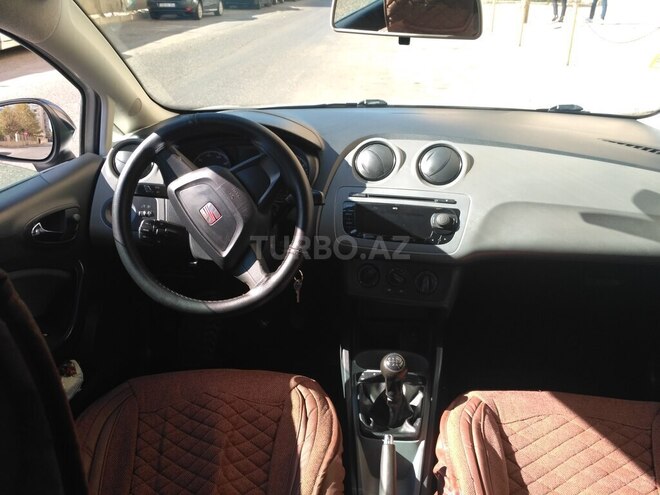 SEAT Ibiza 2012, 153,000 km - 1.4 л - Ağdam
