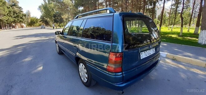 Opel Astra 1995, 453,000 km - 1.6 l - Sumqayıt