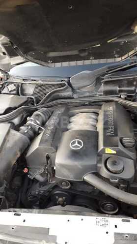 Mercedes E 320 1999, 310,000 km - 3.2 l - Beyləqan