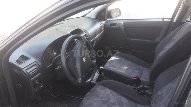 Opel Astra 1998, 280,000 km - 1.6 l - Mingəçevir