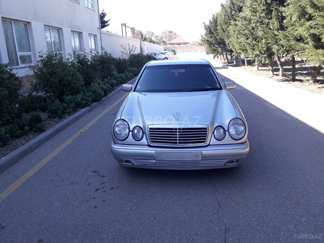Mercedes E 240 1998, 302,125 km - 2.4 l - Sumqayıt