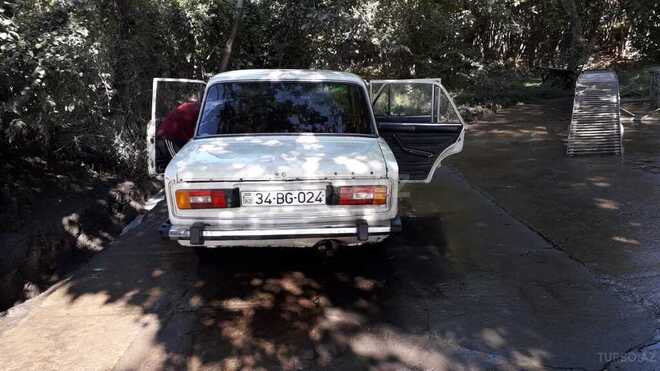 LADA (VAZ) 2106 1983, 150,000 km - 1.7 l - Qax