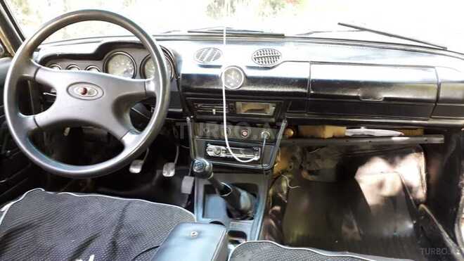 LADA (VAZ) 2106 1983, 150,000 km - 1.7 l - Qax